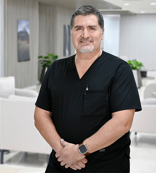 Dr. Aarón Zarain Rodríguez, cirujano especialista